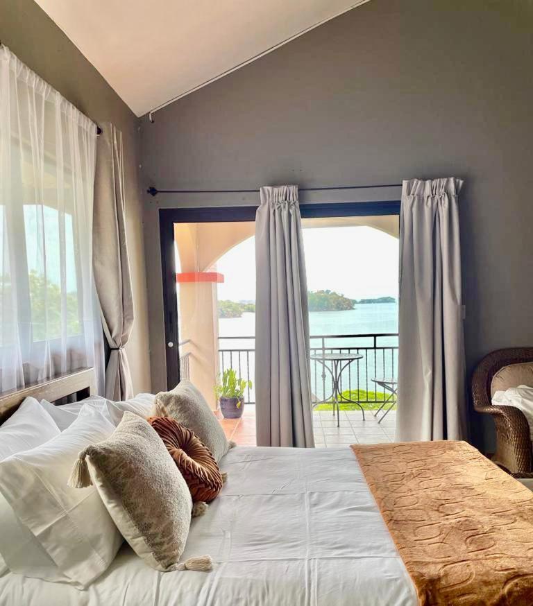 Seagull Cove 5*